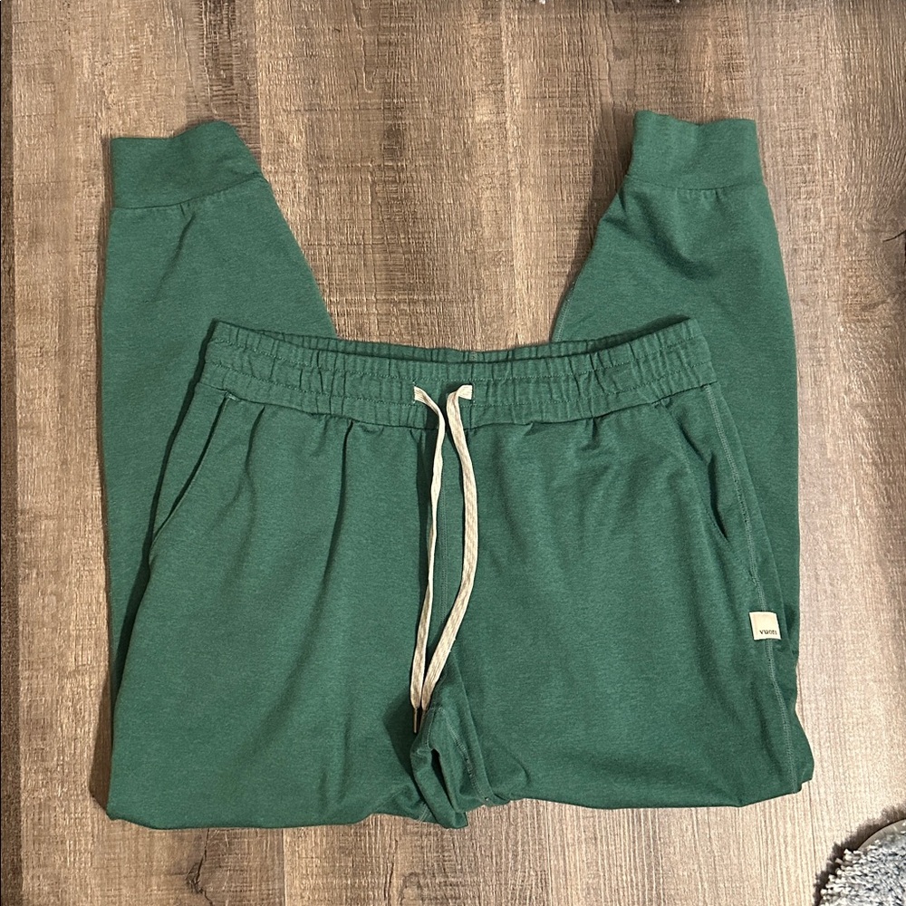 Vuori Forest Green Joggers